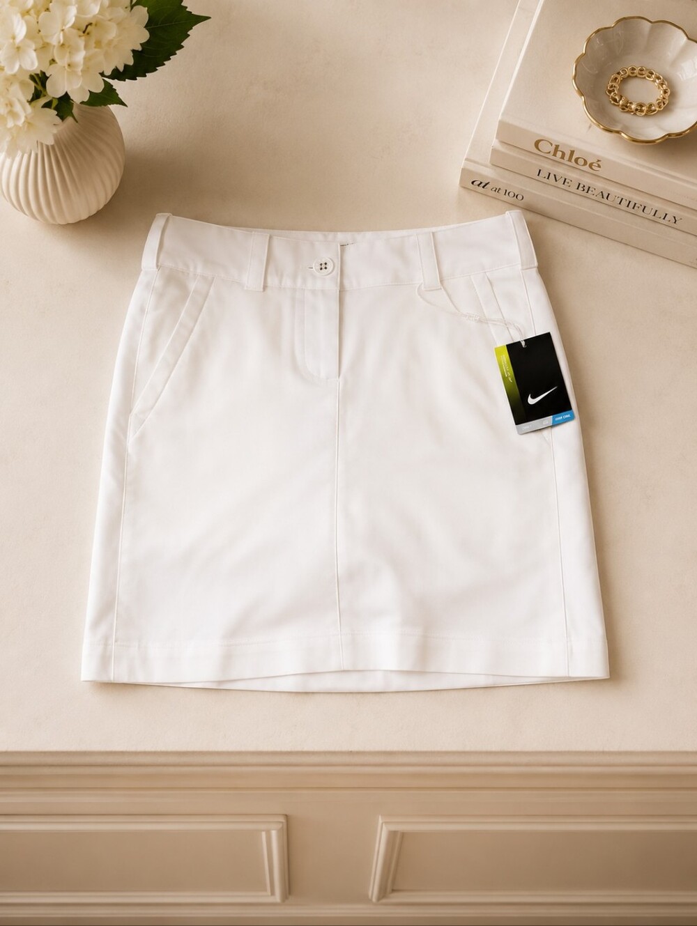 NWT Nike Size 2 White Performance Golf Skort